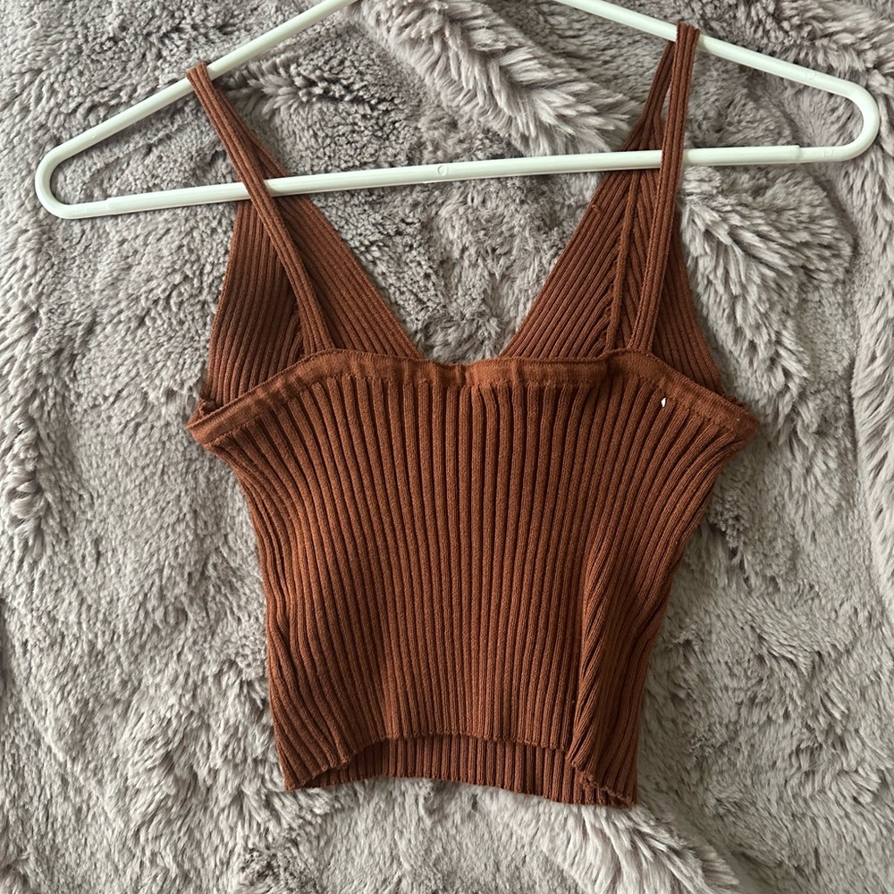 Crop Tanktop - Picture 2 of 2